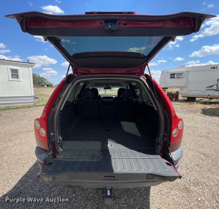 image for item DN5107 2004 Volvo XC90  SUV