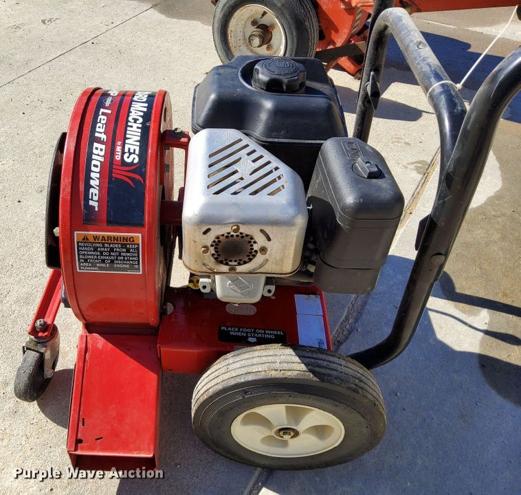 image for item DN6859 Yard Machines  leaf blower