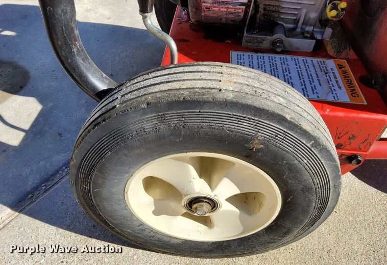 image for item DN6859 Yard Machines  leaf blower