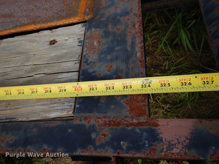 image for item DO1551 2014 Legend  equipment trailer