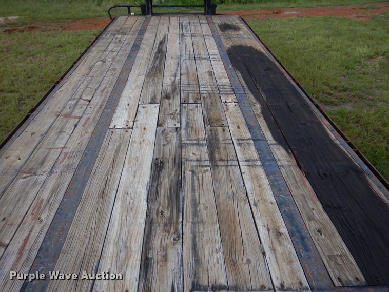 image for item DO1551 2014 Legend  equipment trailer