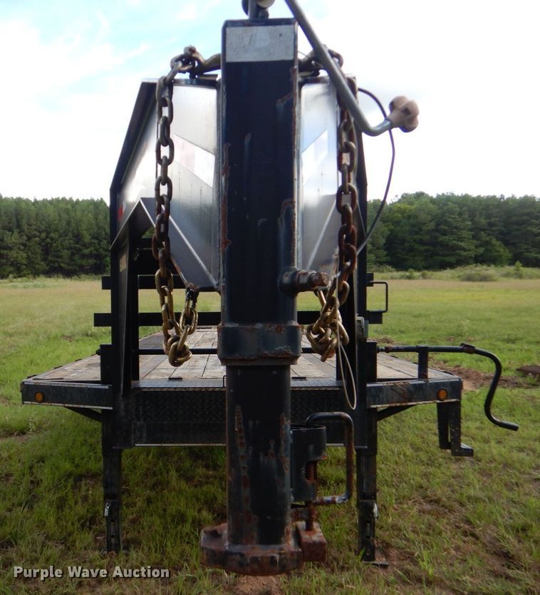 image for item DO1551 2014 Legend  equipment trailer