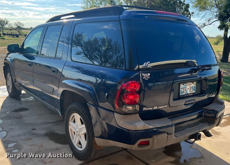 image for item DO8734 2003 Chevrolet TrailBlazer  SUV