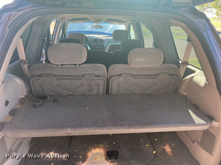 image for item DO8734 2003 Chevrolet TrailBlazer  SUV