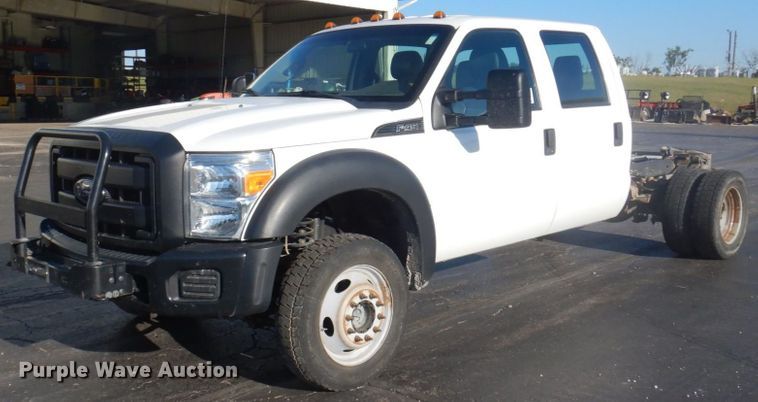 image for item DP0323 2015 Ford F450 Super Duty  Crew Cab truck cab and chassis