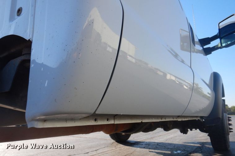 image for item DP0323 2015 Ford F450 Super Duty  Crew Cab truck cab and chassis