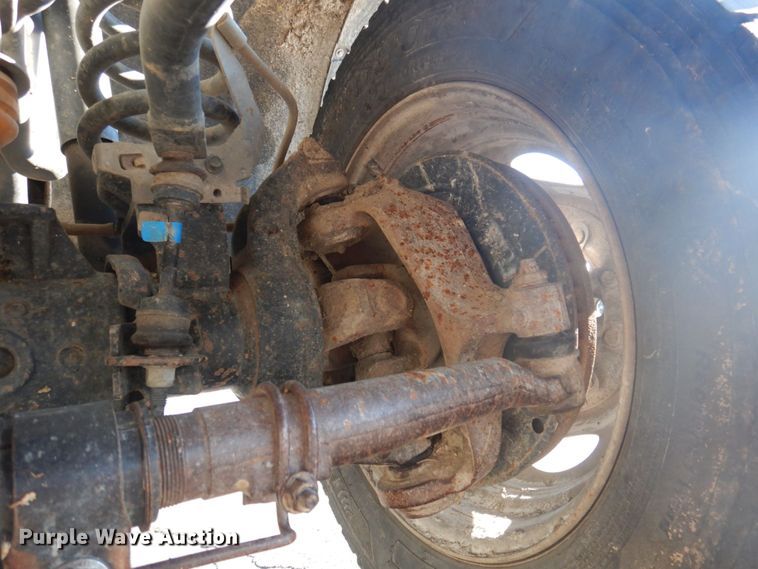 image for item DP0323 2015 Ford F450 Super Duty  Crew Cab truck cab and chassis