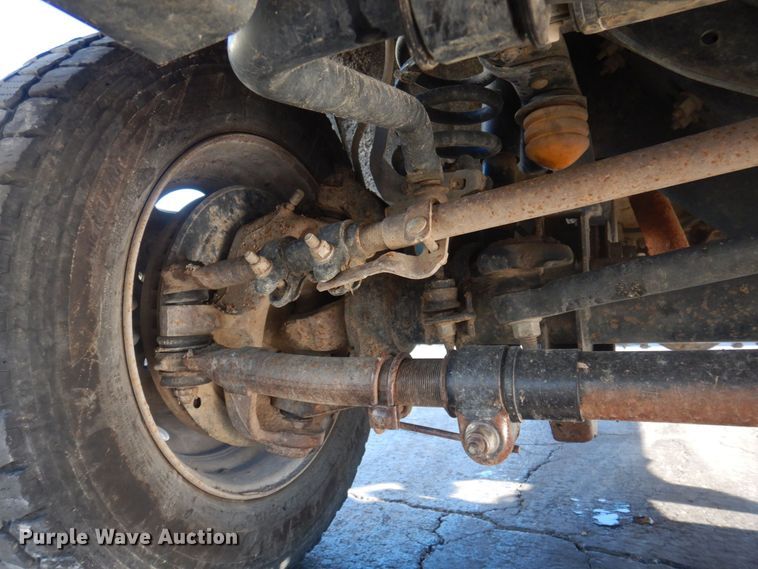 image for item DP0323 2015 Ford F450 Super Duty  Crew Cab truck cab and chassis