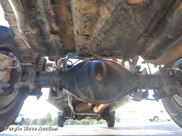 image for item DP0323 2015 Ford F450 Super Duty  Crew Cab truck cab and chassis