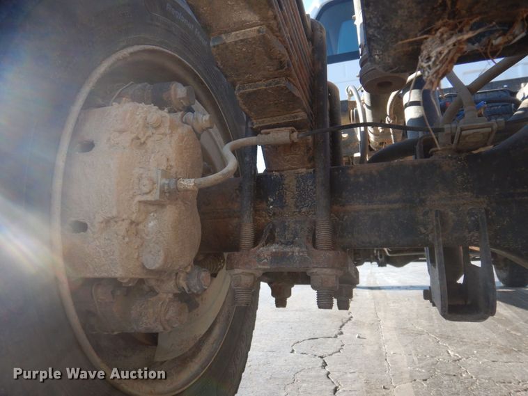 image for item DP0323 2015 Ford F450 Super Duty  Crew Cab truck cab and chassis