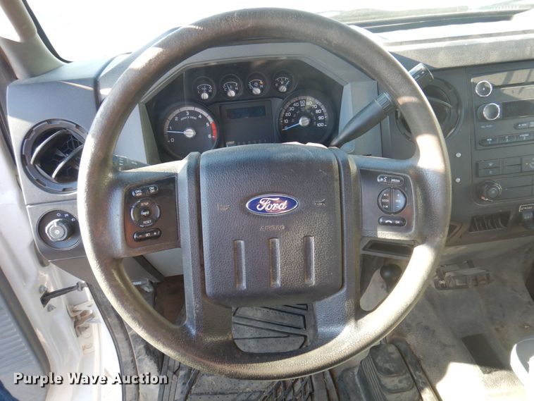 image for item DP0323 2015 Ford F450 Super Duty  Crew Cab truck cab and chassis