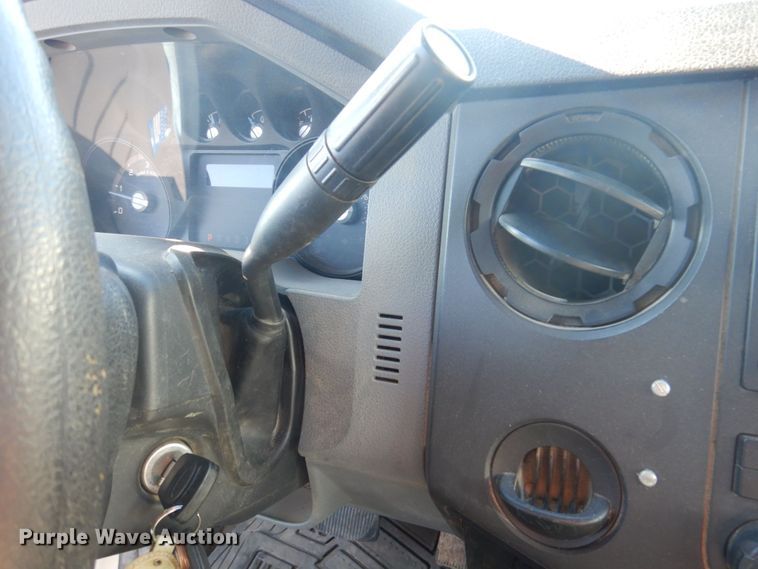 image for item DP0323 2015 Ford F450 Super Duty  Crew Cab truck cab and chassis