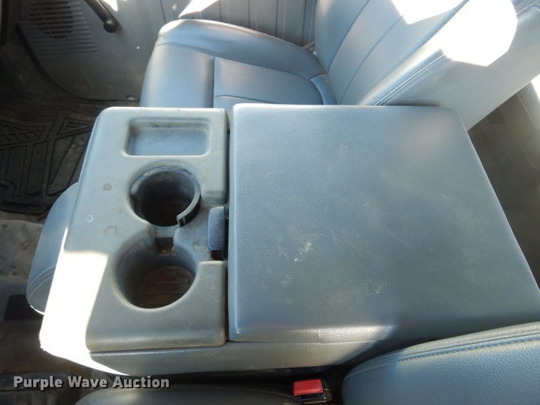 image for item DP0323 2015 Ford F450 Super Duty  Crew Cab truck cab and chassis