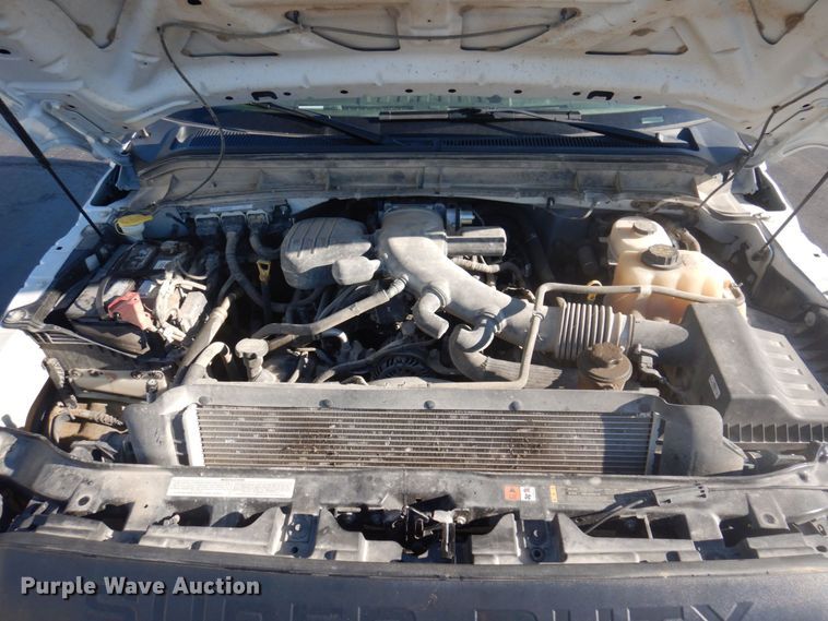 image for item DP0323 2015 Ford F450 Super Duty  Crew Cab truck cab and chassis