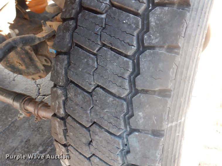 image for item DP0323 2015 Ford F450 Super Duty  Crew Cab truck cab and chassis