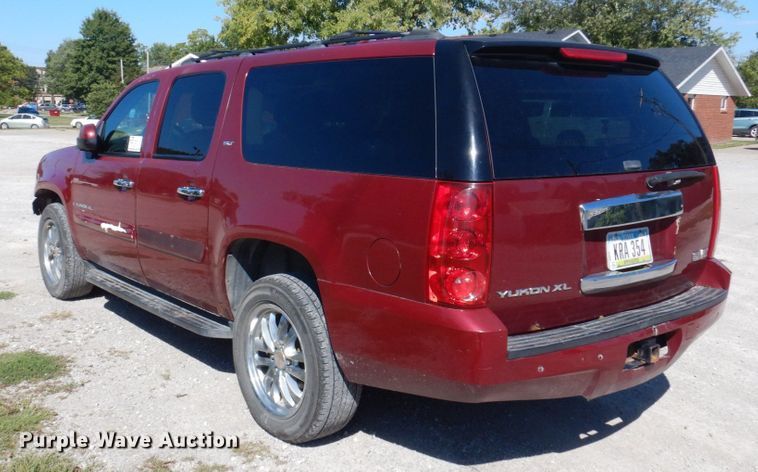 image for item DP0335 2007 GMC Yukon XL  SUV