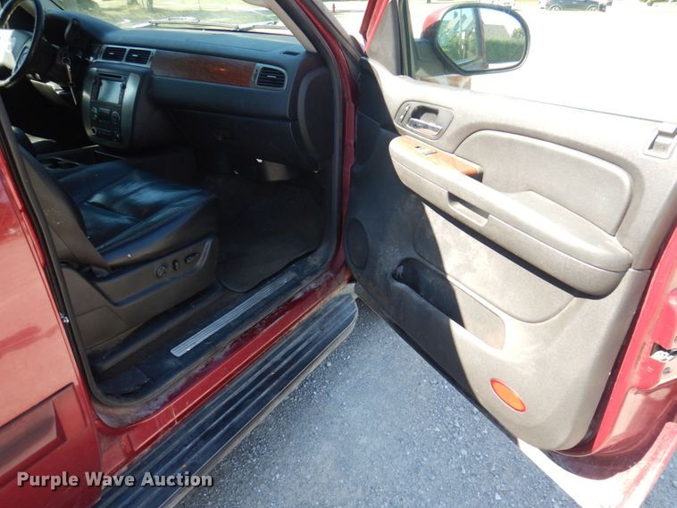 image for item DP0335 2007 GMC Yukon XL  SUV