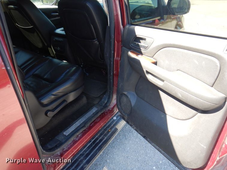 image for item DP0335 2007 GMC Yukon XL  SUV