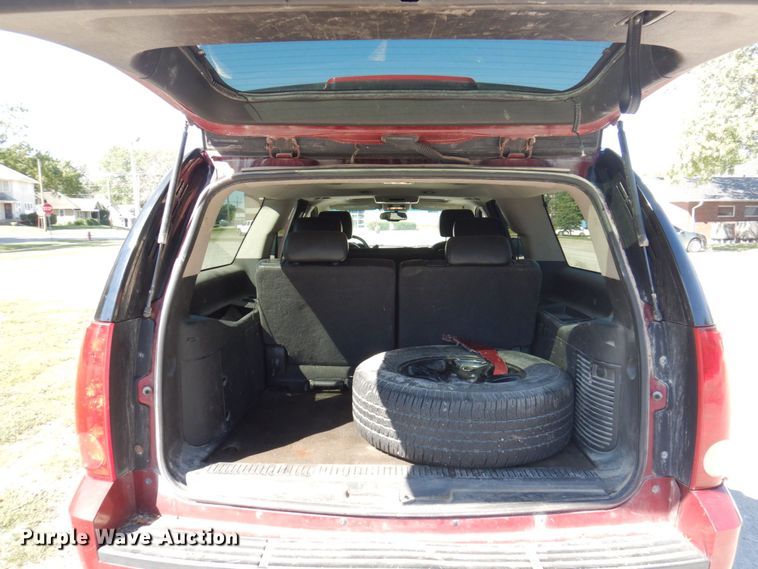 image for item DP0335 2007 GMC Yukon XL  SUV