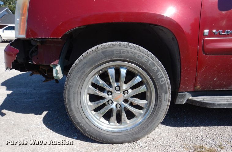 image for item DP0335 2007 GMC Yukon XL  SUV