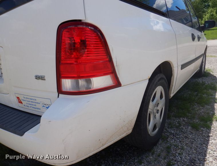 image for item DP5527 2006 Ford Freestar SE  van