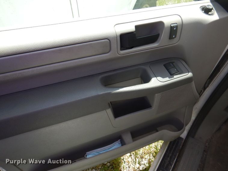 image for item DP5527 2006 Ford Freestar SE  van