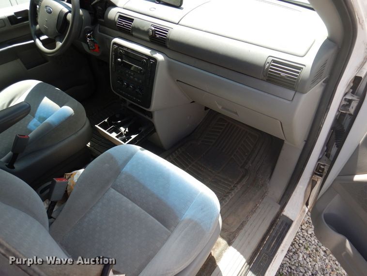 image for item DP5527 2006 Ford Freestar SE  van