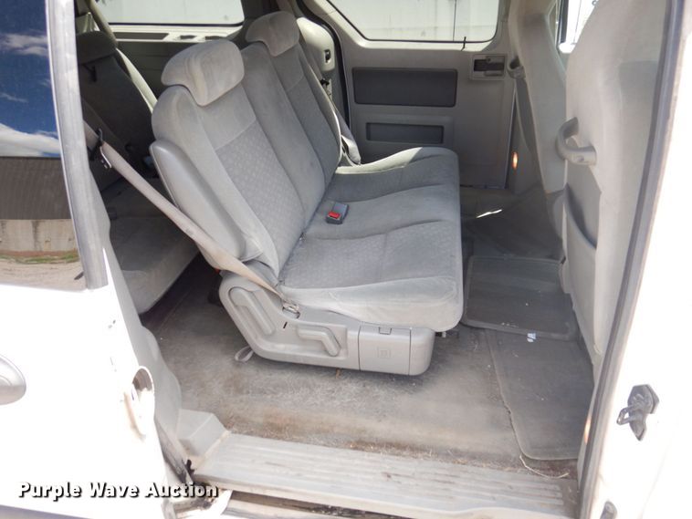 image for item DP5527 2006 Ford Freestar SE  van