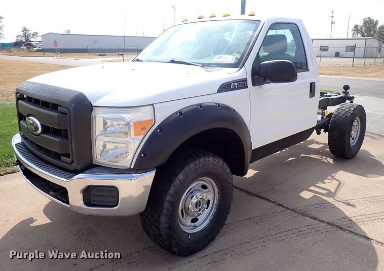2011 Ford F250 Super Duty truck cab and chassis in South Hutchinson, KS