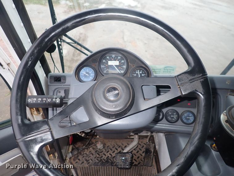 image for item DQ2948 2005 Freightliner Condor  refuse truck