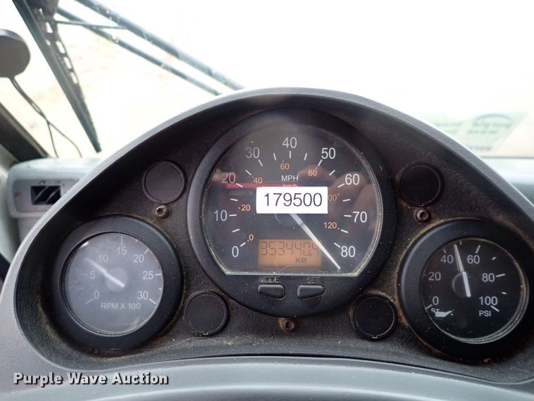 image for item DQ2948 2005 Freightliner Condor  refuse truck