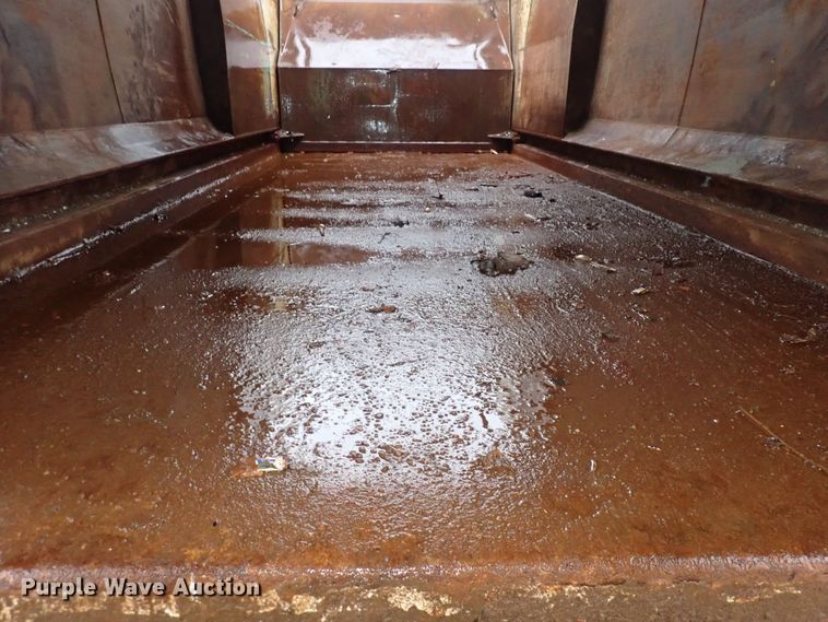 image for item DQ2948 2005 Freightliner Condor  refuse truck