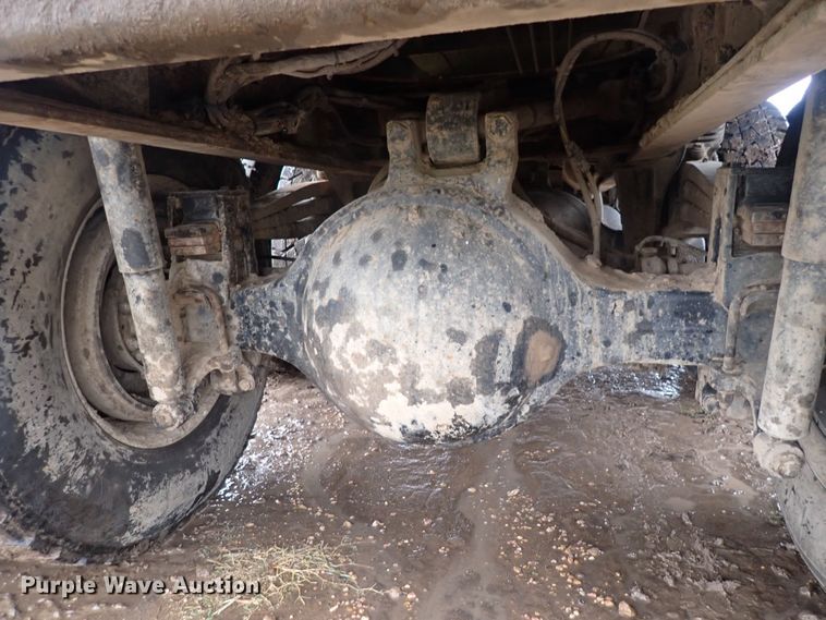 image for item DQ2948 2005 Freightliner Condor  refuse truck