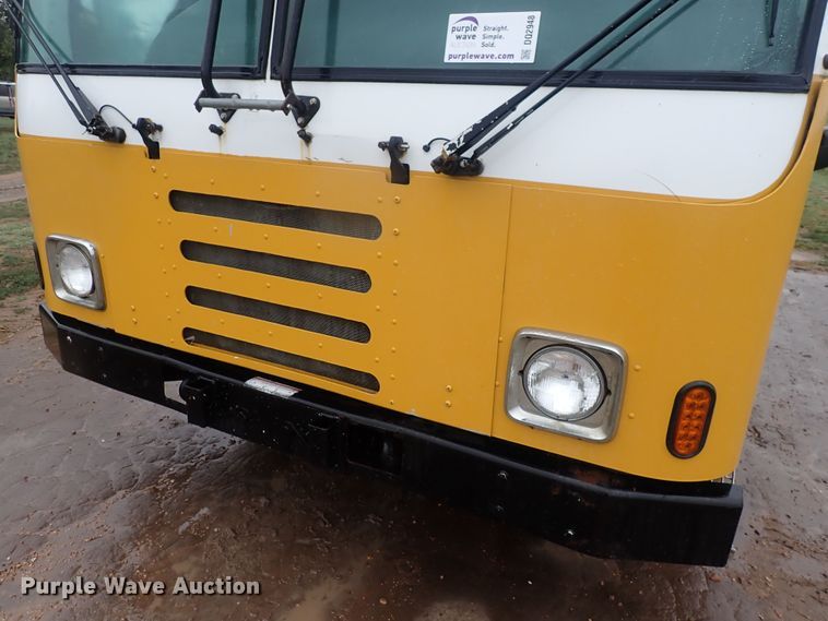 image for item DQ2948 2005 Freightliner Condor  refuse truck