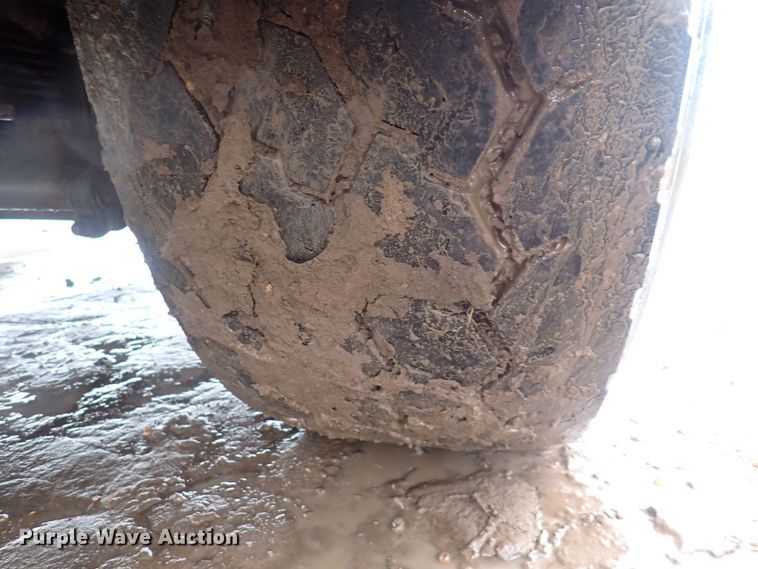 image for item DQ2948 2005 Freightliner Condor  refuse truck