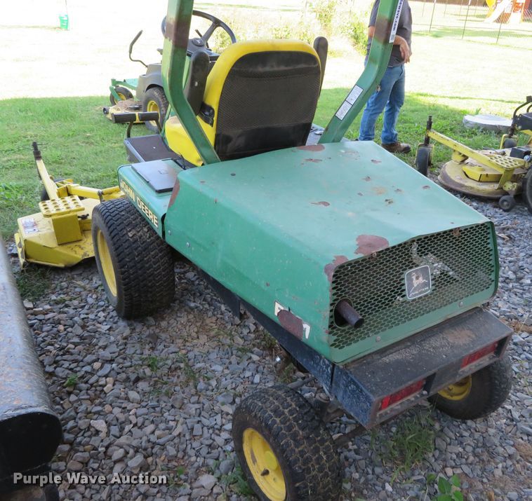 image for item DR0124 (2) lawn mowers