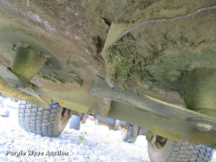 image for item DR0124 (2) lawn mowers