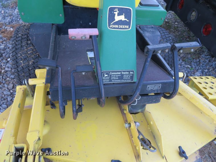 image for item DR0124 (2) lawn mowers