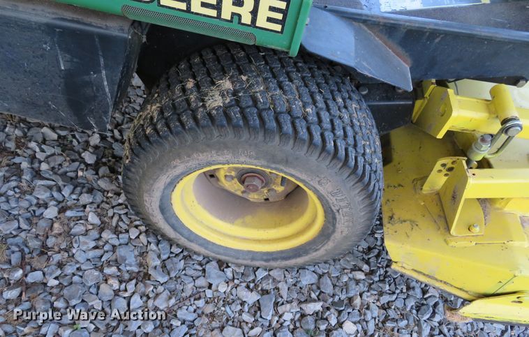 image for item DR0124 (2) lawn mowers