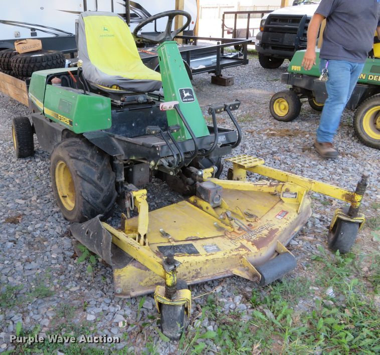 image for item DR0124 (2) lawn mowers