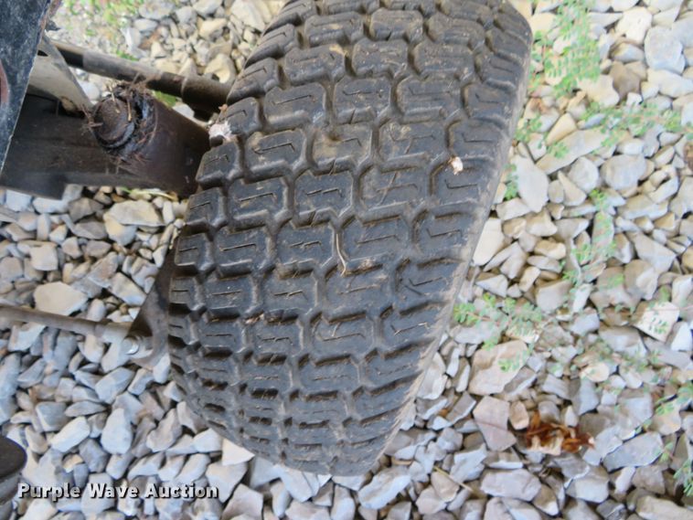 image for item DR0124 (2) lawn mowers