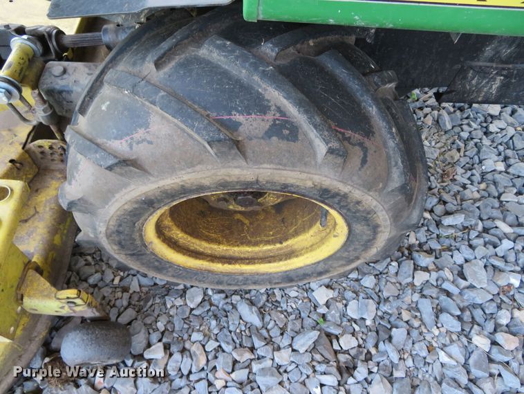 image for item DR0124 (2) lawn mowers