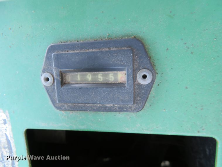 image for item DR0124 (2) lawn mowers