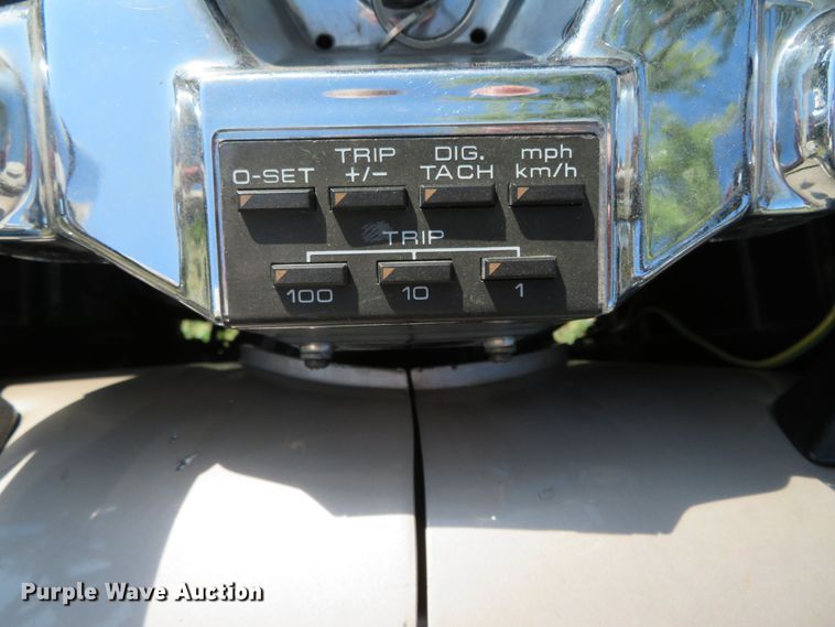 image for item DR0129 1985 Honda Gold Wing Aspencade  motorcycle