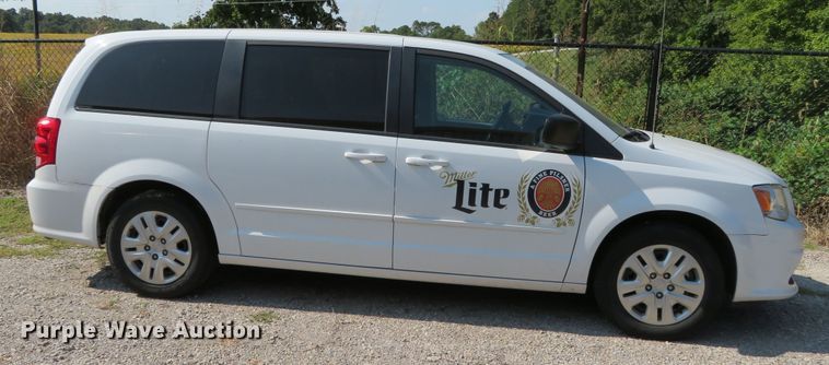 image for item DR0133 2017 Dodge Grand Caravan  van