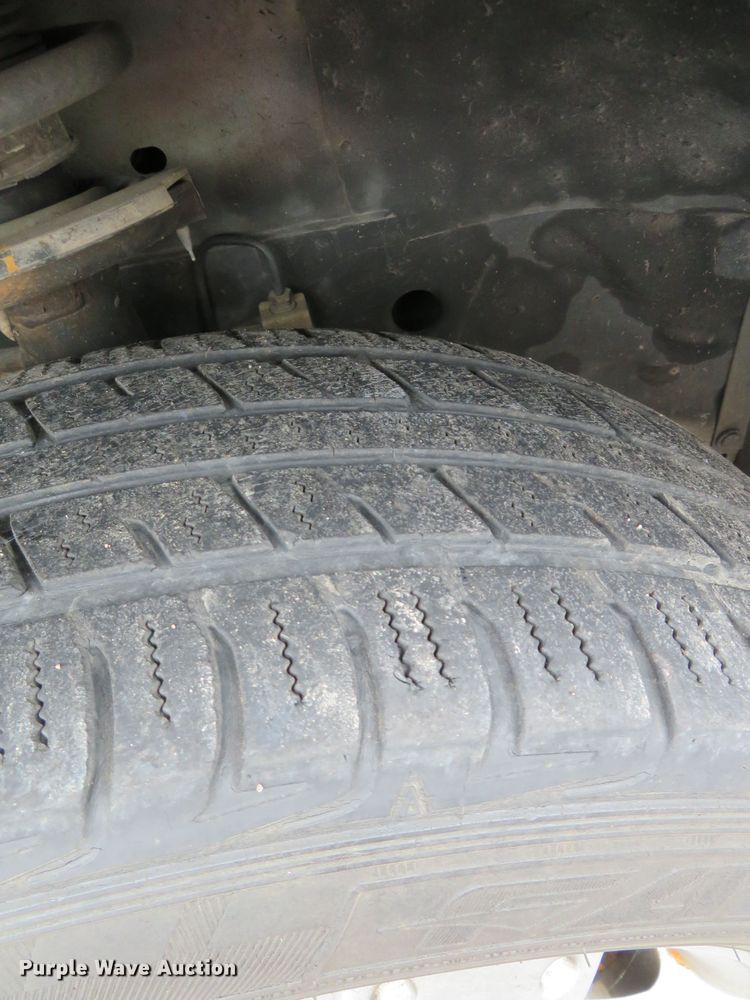 image for item DR0138 2008 Pontiac Torrent  SUV