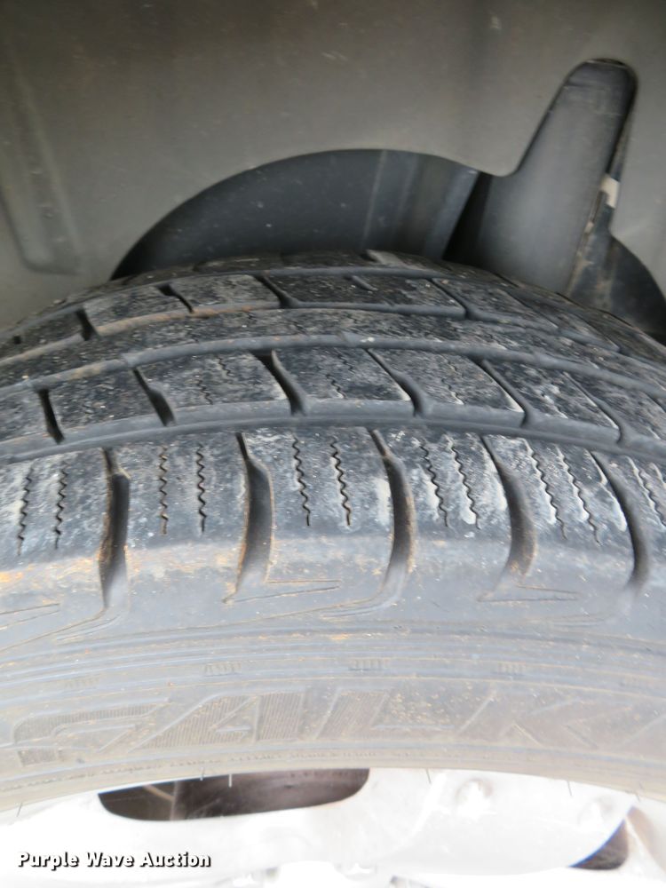 image for item DR0138 2008 Pontiac Torrent  SUV