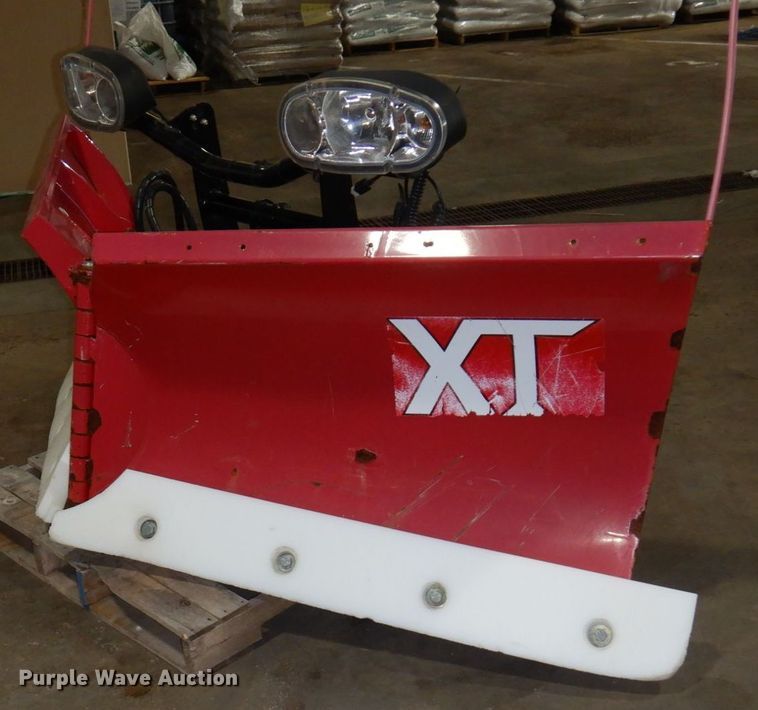 image for item DR0529 The Boss Power-V XT  snow plow