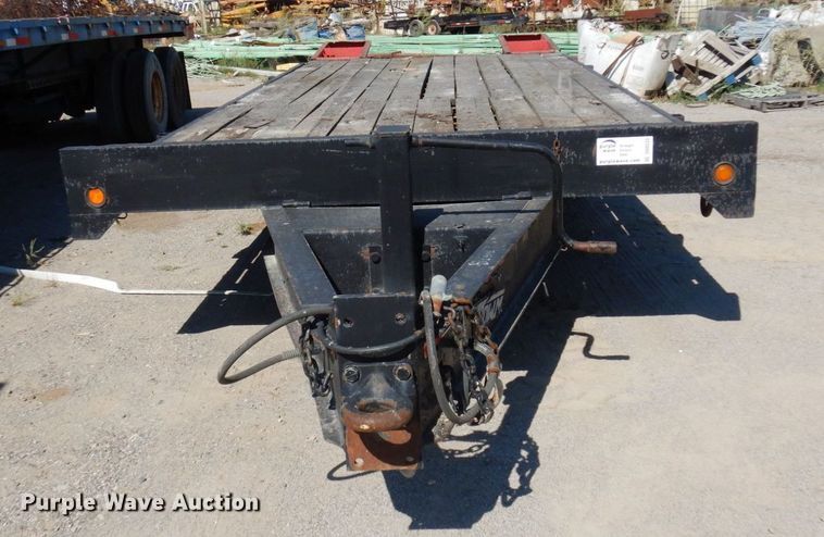 image for item DR0533 1996 Towmaster T20  equipment trailer