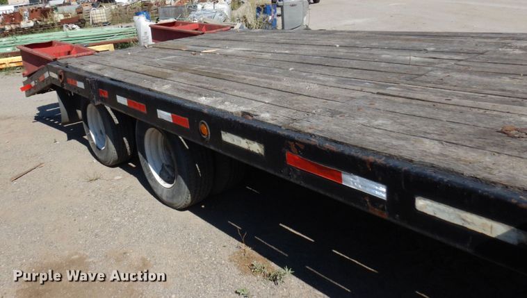 image for item DR0533 1996 Towmaster T20  equipment trailer